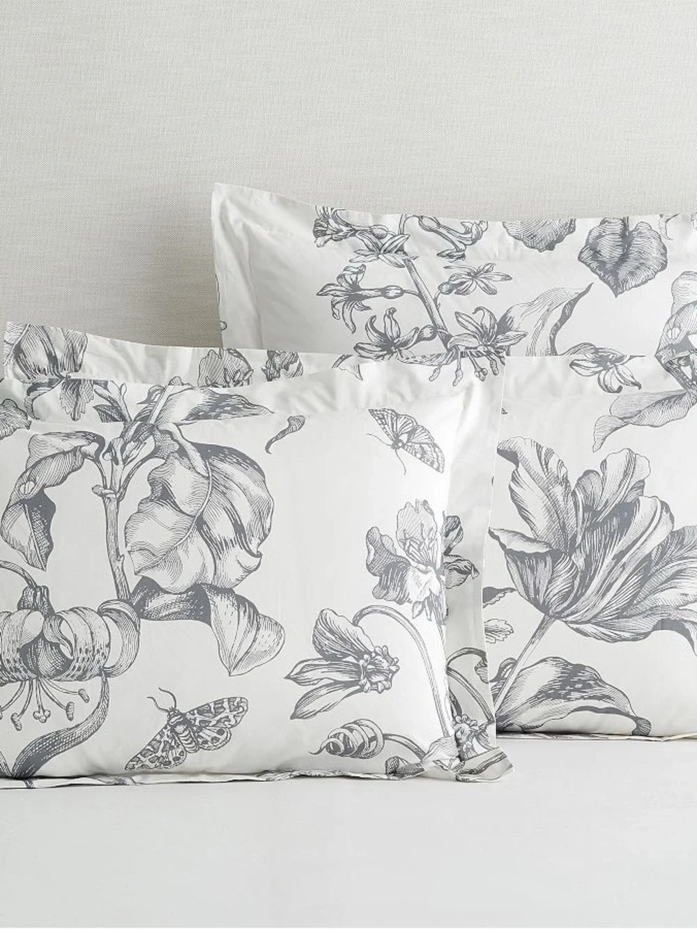 Pottery Barn Pippa Floral Duvet and Shams